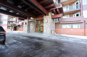JSL# 437-Ski in ski out with views, year round pool, spas & gym! Sleeps 6